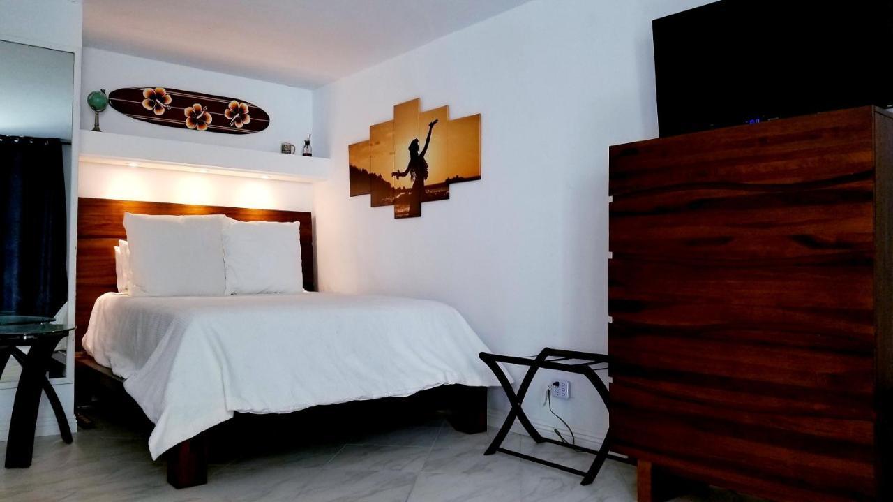 Downtown Hawaiian Theme Condo With Hot Tub, Pool & Beach - Kona Islander Inn Kailua-Kona Dış mekan fotoğraf