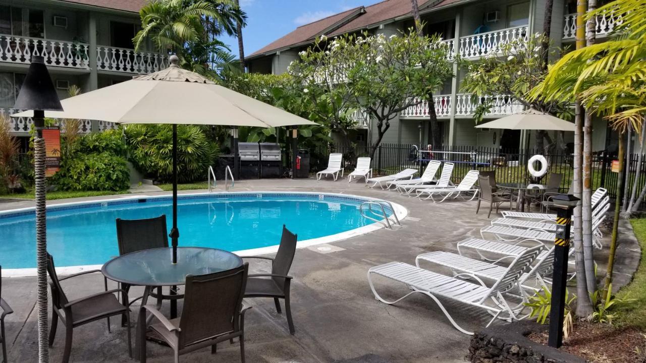 Downtown Hawaiian Theme Condo With Hot Tub, Pool & Beach - Kona Islander Inn Kailua-Kona Dış mekan fotoğraf